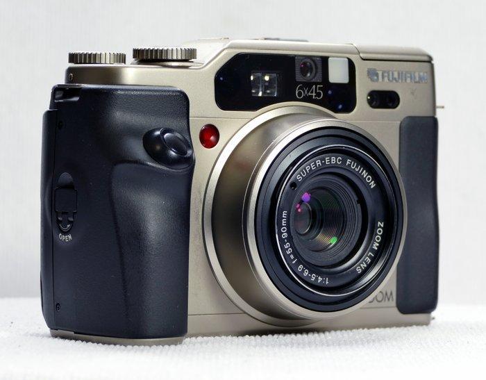 Fujifilm GA645Zi 120 / medium formaat camera, TV, Hi-fi & Vidéo, Appareils photo analogiques