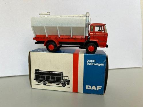 Lion Toys 1:50 - Model vrachtwagen - DAF 2e type 2000 met, Hobby en Vrije tijd, Modelauto's | 1:5 tot 1:12