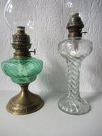 Olielamp (2) - 2 Antieke olielampen - Glas en koper