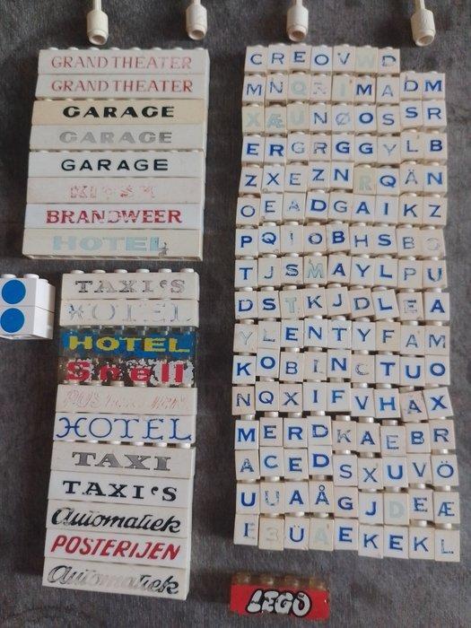 Lego Onderdelen - Vintage bouwstenen, daken, ramen en wielen, Kinderen en Baby's, Speelgoed | Duplo en Lego