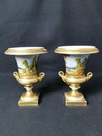 Coppia di antichi vasi/ antiche urne da camino francesi - H.