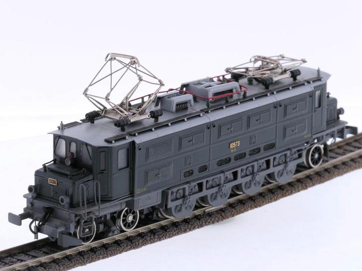 Schaal H0 E.I.D. S.A elektrische locomotief Ae 4/7 10973..., Hobby en Vrije tijd, Modeltreinen | H0, Gelijkstroom, Locomotief
