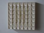 Hans Meeuwsen - 2025 - 6 Wit minimalistisch wandrelief, Antiek en Kunst