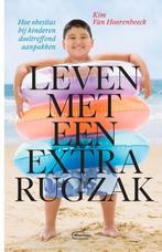 Leven met een extra rugzak 9789022335079 Kim Van Hoorenbeeck, Boeken, Verzenden, Gelezen, Kim Van Hoorenbeeck