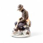 Royal Copenhagen - Figurine - Boxed Hunter with Dog loading