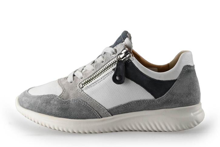 Hartjes sneakers in maat 37 Grijs | 5% korting, Kleding | Dames, Schoenen, Grijs, Zo goed als nieuw, Sneakers, Verzenden