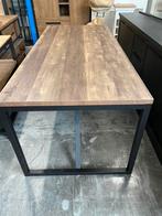 Stanley eettafel, espresso, Huis en Inrichting, Nieuw, Overige materialen