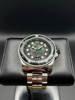 Gucci - Dive - Zonder Minimumprijs - YA136218 - Heren -, Handtassen en Accessoires, Horloges | Heren, Nieuw