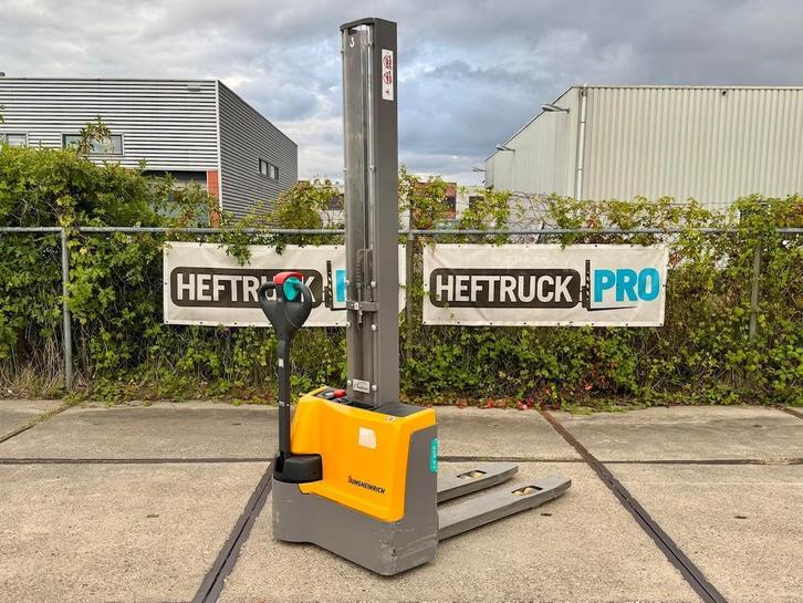 Jungheinrich EJC M10 190E (2021) compacte stapelaar +VIDEO, Zakelijke goederen, Machines en Bouw | Heftrucks en Intern transport
