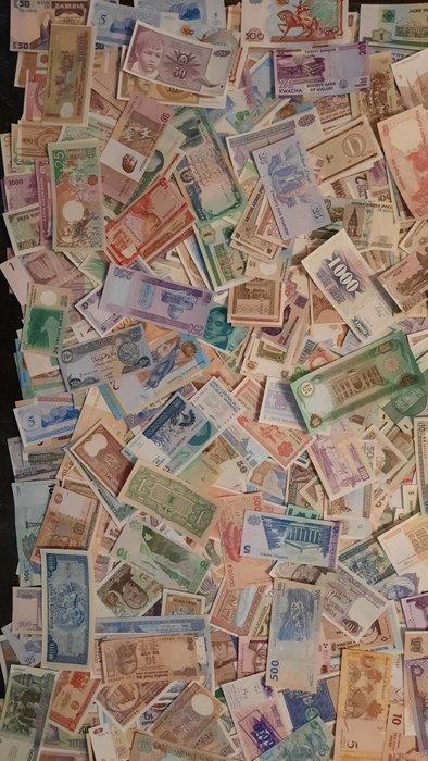 Wereld. - Megapartij van 2000 bankbiljetten uit de gehele, Postzegels en Munten, Munten | Nederland