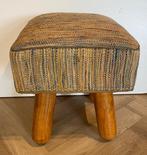 Poef - Hout, Wol, Antiek en Kunst