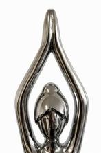 Daluxe Art - 1999 • Chrome woman