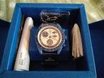 Swatch - The MoonSwatch Mission to the Super Blue Moonphase, Handtassen en Accessoires, Horloges | Heren, Nieuw