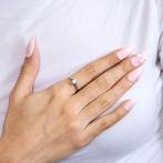 Ring - 18 karaat Geel goud - 0.25ct. tw. Diamant, Handtassen en Accessoires, Ringen, Nieuw