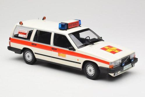 Minichamps 1:18 - Model stationwagon - Volvo 740 GL Break, Hobby en Vrije tijd, Modelauto's | 1:5 tot 1:12