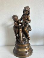 Auguste Moreau (1834-1917) - Sculpture, La Grande Soeur - 48, Antiek en Kunst