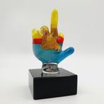 Guidotti - sculptuur, Mano Dito Medio con foglia d’Oro - 8.5, Antiek en Kunst