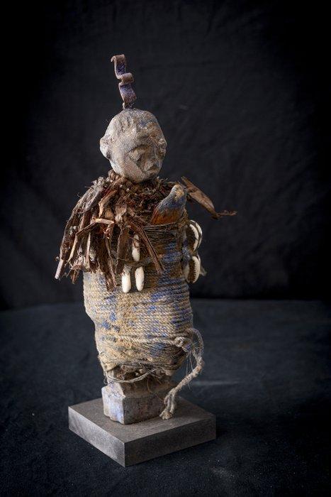 Prachtige voodoo-fetisj met eendenbek. Voodoo, Vodoun, Vodou, Antiquités & Art, Art | Art non-occidental