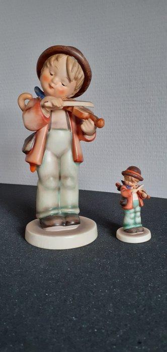 Goebel - Beeldje - MEGA Hummel 20 cm Hoog - TMK3 (2) -, Antiek en Kunst, Curiosa en Brocante