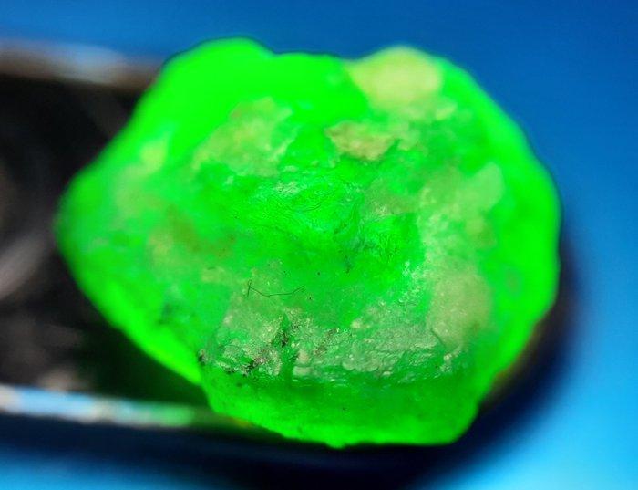 5,3 ct - Onbehandelde natuurlijke smaragd Ruw- 1.06 g, Verzamelen, Mineralen en Fossielen