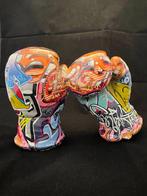 Oliver Klapp - sculptuur, Casablanca - 18 cm - Hars,