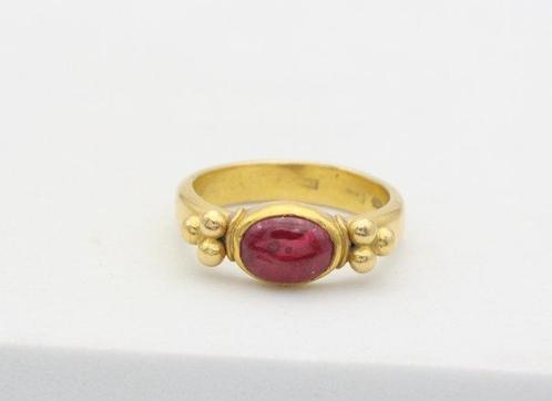 Ring - 18 karaat Geel goud Robijn, Handtassen en Accessoires, Ringen
