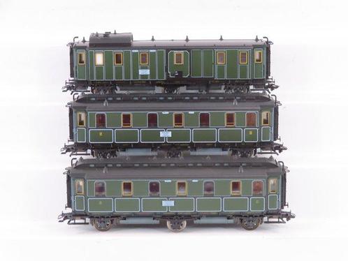 Trix H0 - 23017/23018 - Transport de passagers - 3 wagons, Hobby en Vrije tijd, Modeltreinen | H0