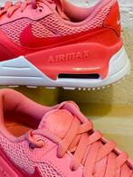 Nike - Veterschoenen - Maat: EU 42, Nieuw