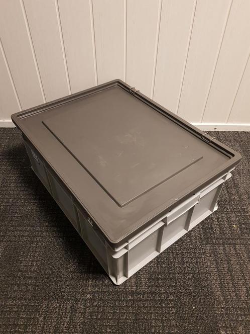 80x60x34 kunststof bak met deksel grijs PP gesloten, Doe-het-zelf en Bouw, Kratten en Dozen, Ophalen of Verzenden