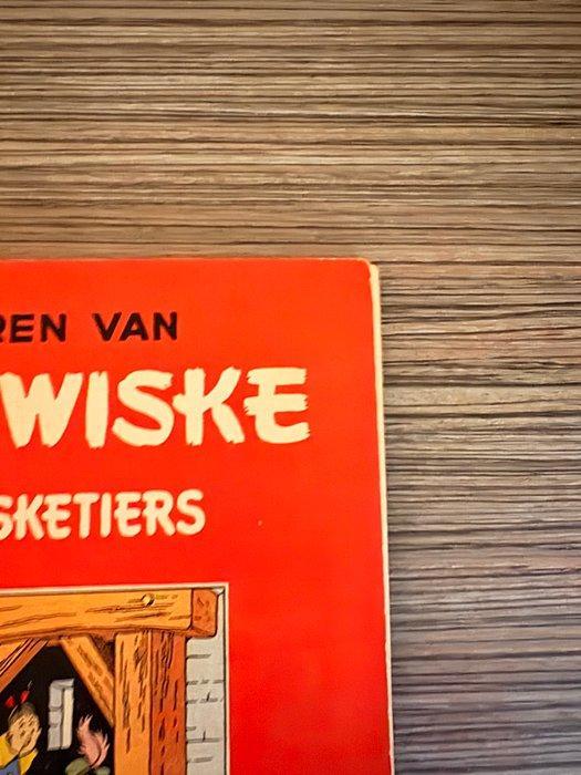Suske en Wiske RV-18 - De Dolle Musketiers - 1 Album - 1953, Boeken, Stripverhalen