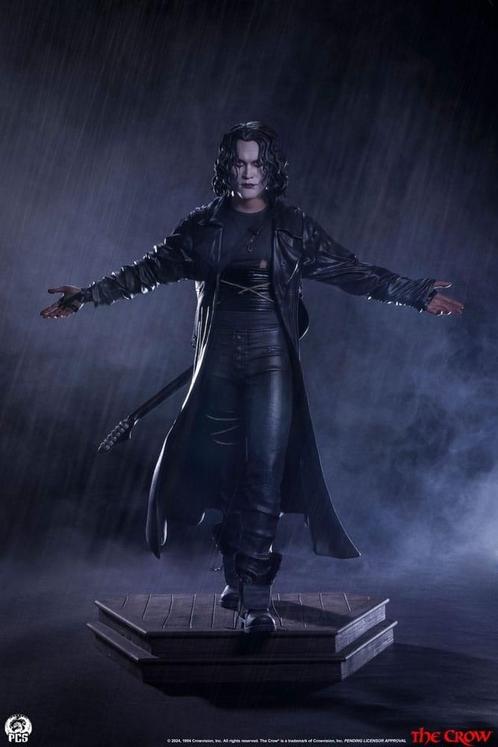 The Crow Epic Series Statue 1/3 Crow 66 cm, Verzamelen, Film en Tv, Ophalen of Verzenden