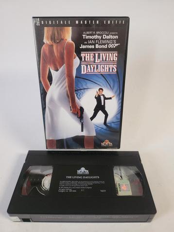 007 James Bond: the Living Daylights VHS, Ophalen of Verzenden