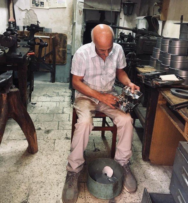 Eleit.it - Leftover - Specerijenbus - Staal - met de hand, Antiek en Kunst, Kunst | Designobjecten