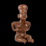 Nayarit, Mexico Terracotta Vrouwelijke figuur. 100 voor, Verzamelen