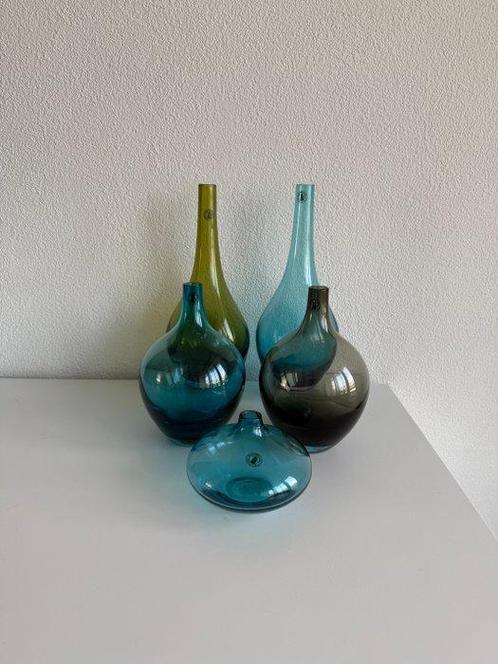 IKEA - Johanna Jelinek - Vase - Salong - Verre - Cinq vases, Antiek en Kunst, Antiek | Meubels | Stoelen en Sofa's