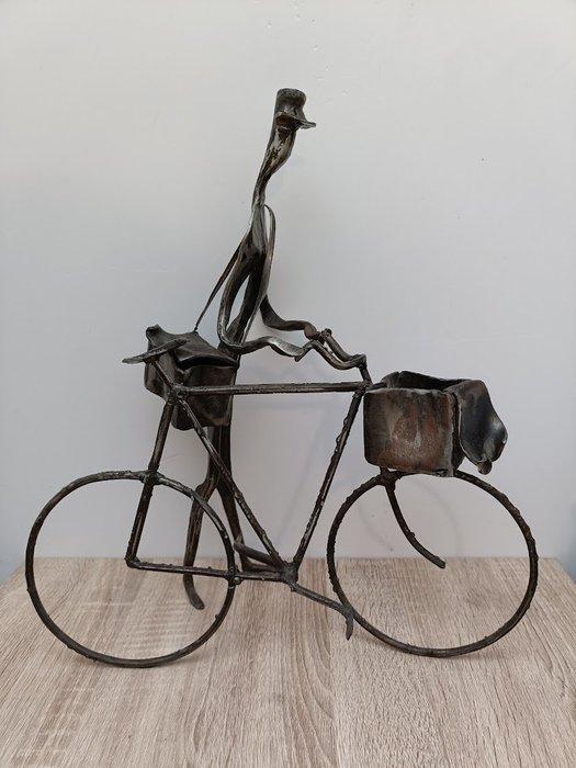 Yves Lohe (1947) - sculptuur, Grande sculpture d un facteur, Antiquités & Art, Curiosités & Brocante