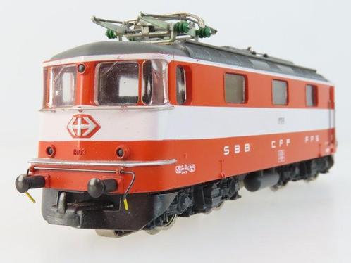 HAG H0 - 210 - Elektrische locomotief (1) - Re 4/4 - SBB, Hobby en Vrije tijd, Modeltreinen | H0