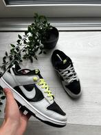 Nike - Sneakers - Maat: Shoes / EU 41, Nieuw