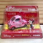 Tomy 1:64 - Modelauto (3) - Disney Tomica Edition Minnie