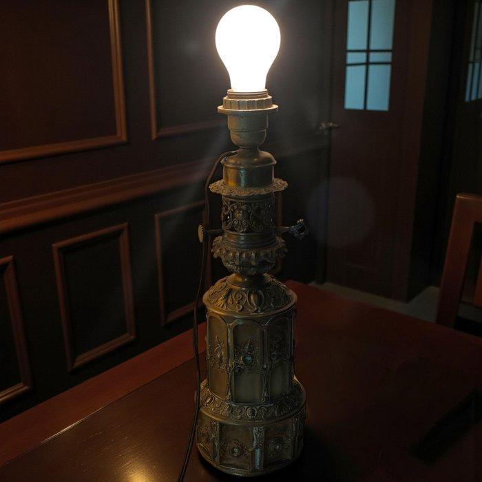 French Neo-Gothic Style - Lamp - Koper, Messing, Legering, Antiek en Kunst, Antiek | Overige Antiek
