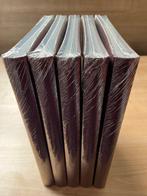 Accessoires - 5 Leuchtturm gewatteerde insteekalbums met 32, Gestempeld