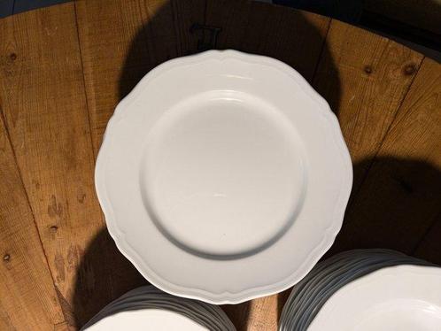Richard Ginori - Service de table pour 12 (36) - Antico, Antiek en Kunst, Antiek | Meubels | Tafels