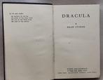 Bram Stoker - Dracula - 1900