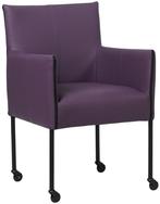 Paarse leren moderne kuipstoel - poot rond zwart met wiel -, Huis en Inrichting, Stoelen, Nieuw, Leer, Ophalen of Verzenden, Eén