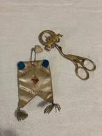 Reliekhouder (3) - Zijde, Messing - 1880-1940 - AGNUS DEI