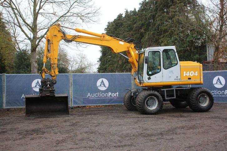 Veiling: Wielgraafmachine Atlas 1404 Diesel 75kW 2000, Articles professionnels, Machines & Construction | Grues & Excavatrices