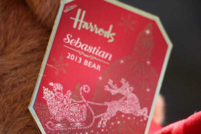 Harrods: kerstbeer Sebastian 2013 - Teddybeer - 2010-2020 -, Antiek en Kunst, Antiek | Speelgoed