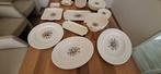 Wedgwood - Service de dîner (132) - Faïence