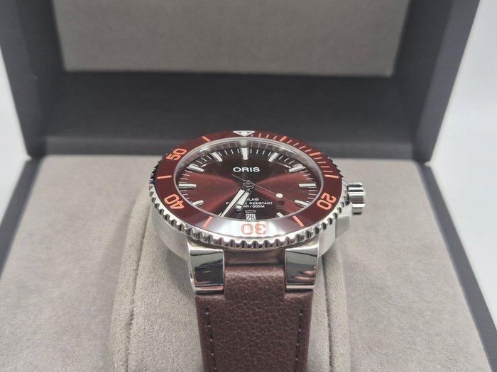 Oris - Aquis - 01 733 7730 4152-07 5 24 12EB - Heren - 2020+, Handtassen en Accessoires, Horloges | Heren