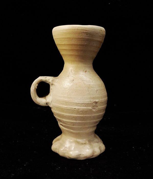 Middeleeuwen - Middeleeuwse kruik van wit aardewerk -, Antiek en Kunst, Antiek | Overige Antiek